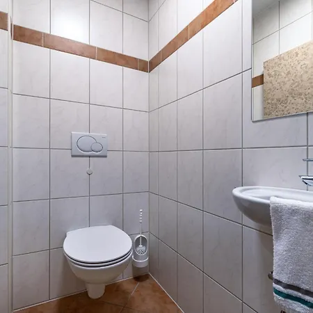 Grimming By Interhome Kleinsolk